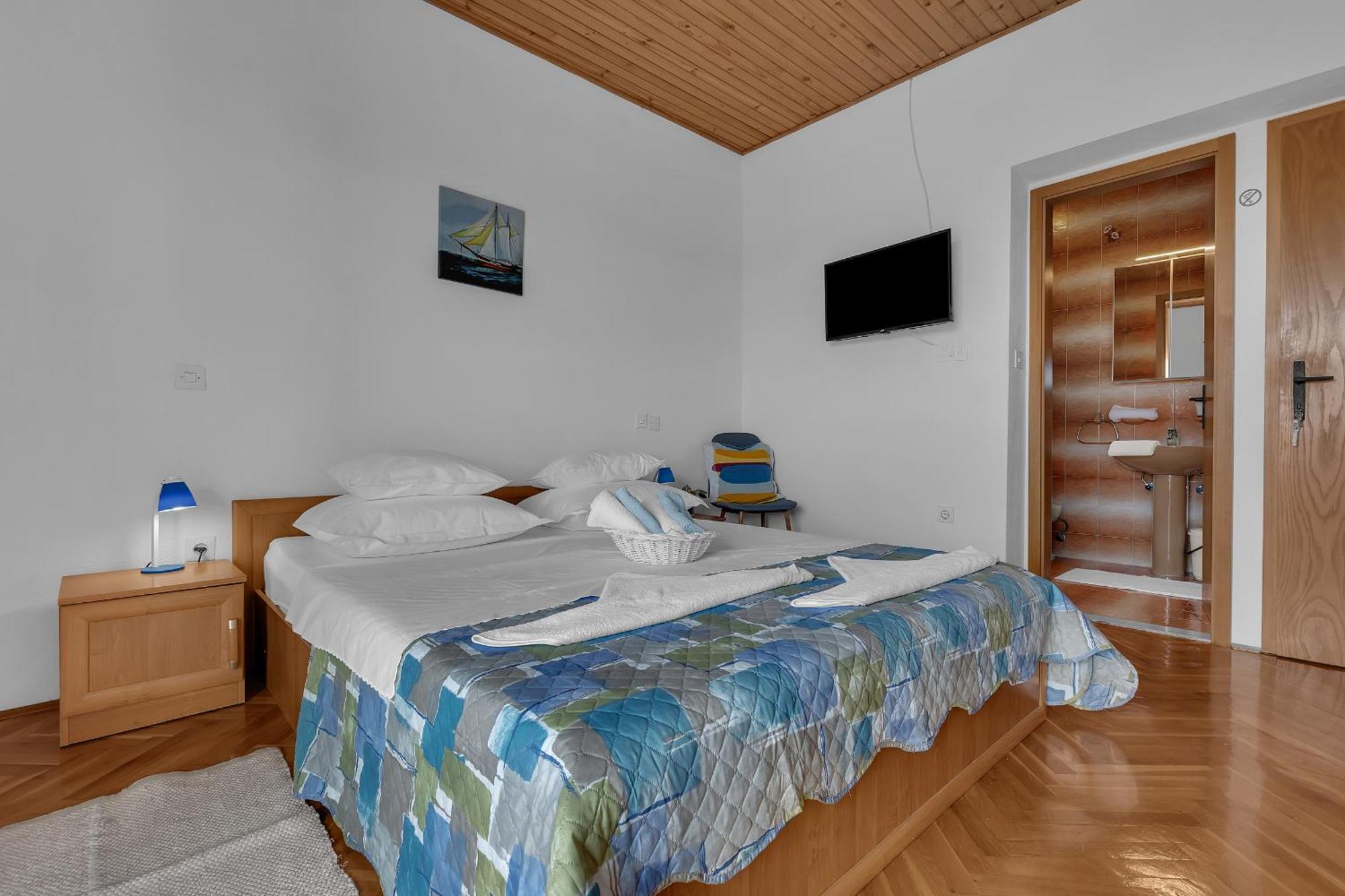 Apartment And Rooms Mila Makarska Exterior foto