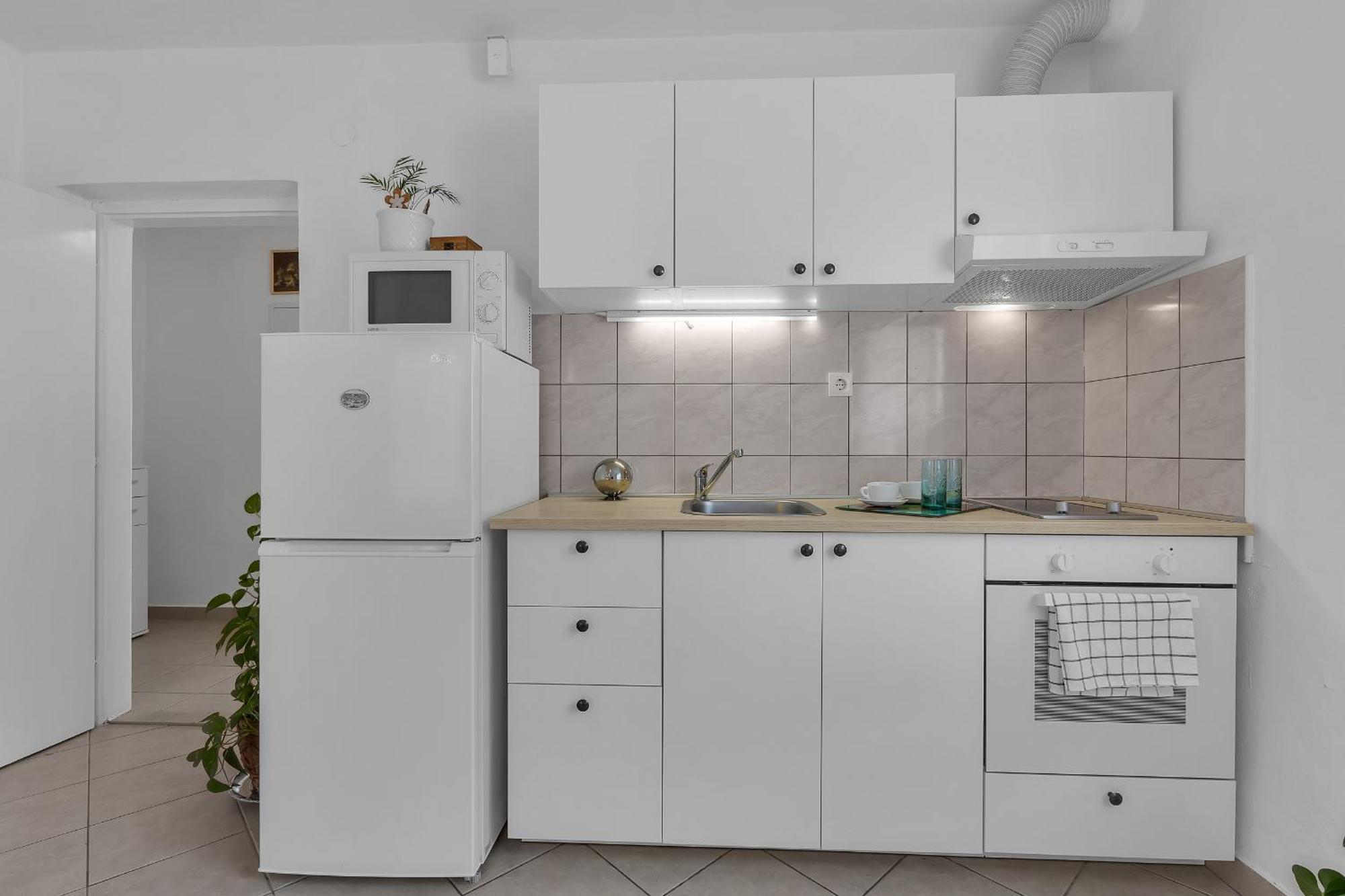 Apartment And Rooms Mila Makarska Exterior foto